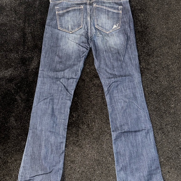 Express barely boot midrise size 8 short jeans - Picture 3 of 4